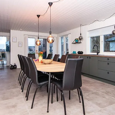 Luxury Seaside Retreat In Haderslev Dom wakacyjny *