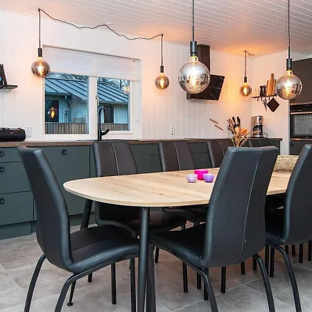 Dom wakacyjny Luxury Seaside Retreat In Haderslev
